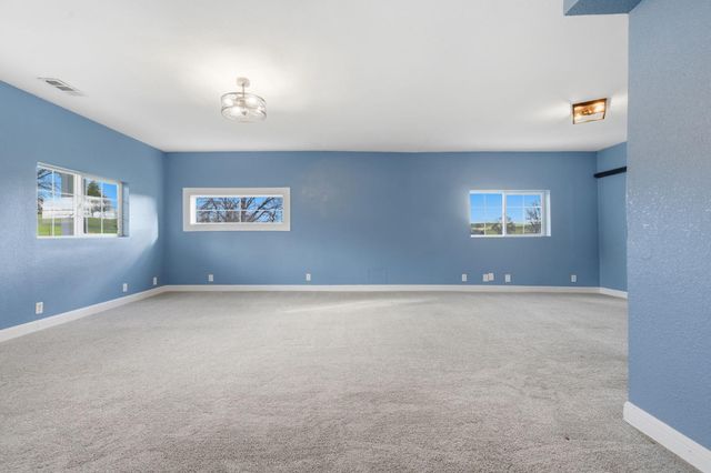 7580 Latrobe Rd, Shingle Springs, CA 95682