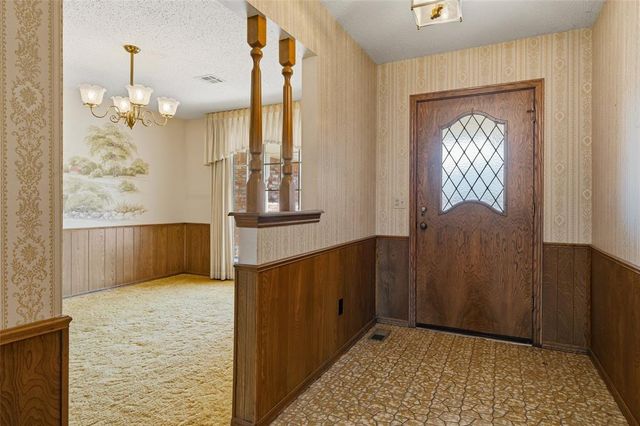 9813 Henderson Drive, Oklahoma City, OK 73139