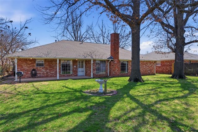 9813 Henderson Drive, Oklahoma City, OK 73139