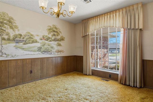 9813 Henderson Drive, Oklahoma City, OK 73139