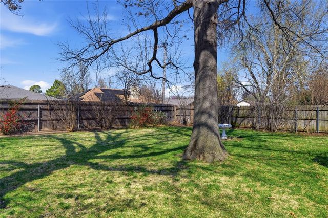 9813 Henderson Drive, Oklahoma City, OK 73139