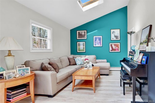 92 Bellwood Avenue, South Setauket, NY 11720