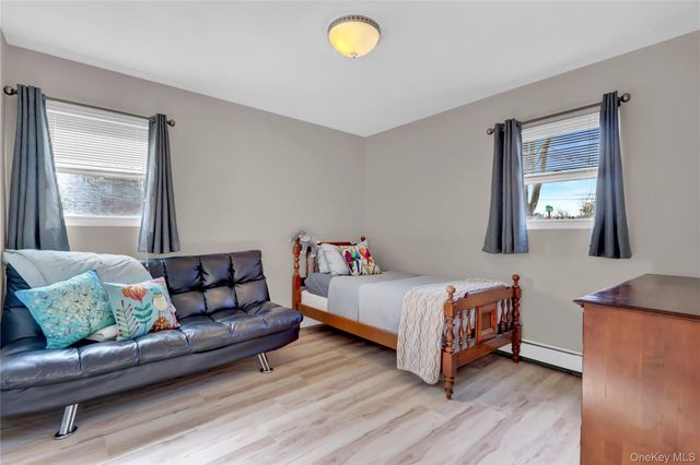 92 Bellwood Avenue, South Setauket, NY 11720