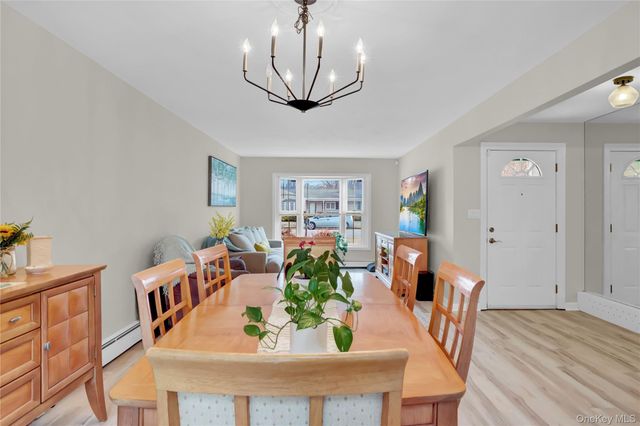 92 Bellwood Avenue, South Setauket, NY 11720