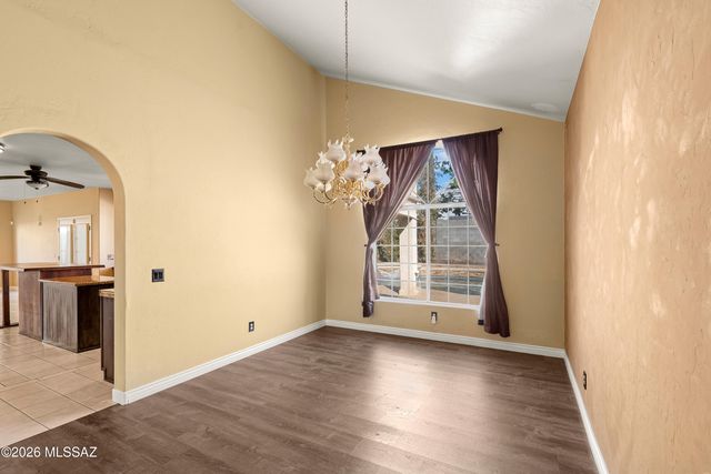 3620 W Arrowwood Place, Tucson, AZ 85741