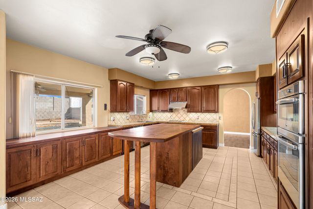 3620 W Arrowwood Place, Tucson, AZ 85741
