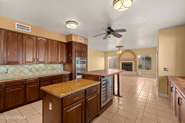 3620 W Arrowwood Place, Tucson, AZ 85741