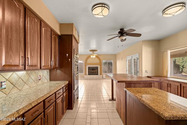 3620 W Arrowwood Place, Tucson, AZ 85741