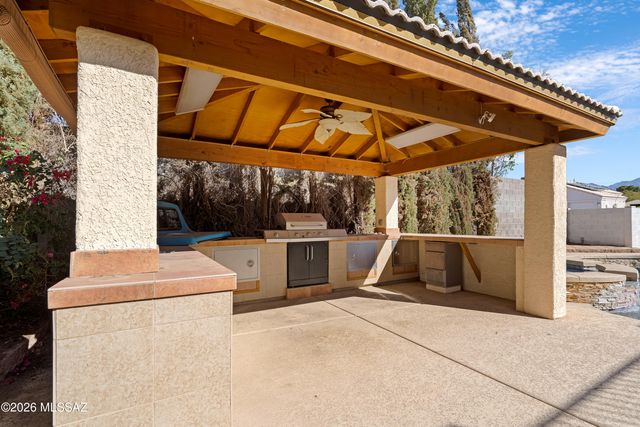 3620 W Arrowwood Place, Tucson, AZ 85741