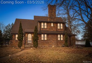 9045 Riverdale, Redford Charter Township, MI 48239