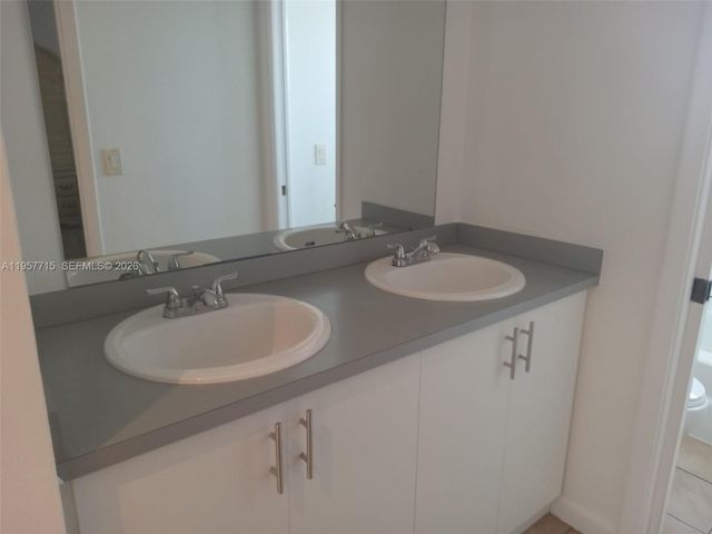 1975 NE 135th St 3C, North Miami, FL 33181