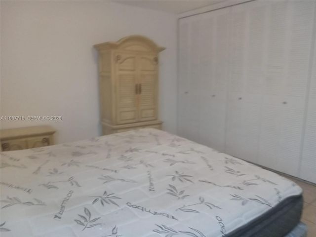 1975 NE 135th St 3C, North Miami, FL 33181