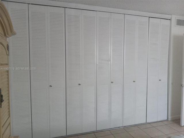 1975 NE 135th St 3C, North Miami, FL 33181