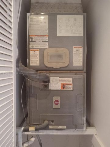 1975 NE 135th St 3C, North Miami, FL 33181