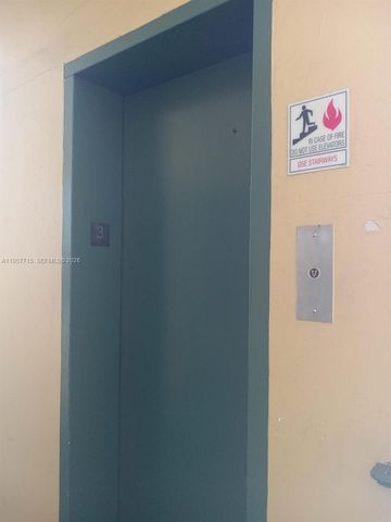 1975 NE 135th St 3C, North Miami, FL 33181