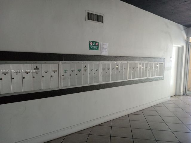 1975 NE 135th St 3C, North Miami, FL 33181