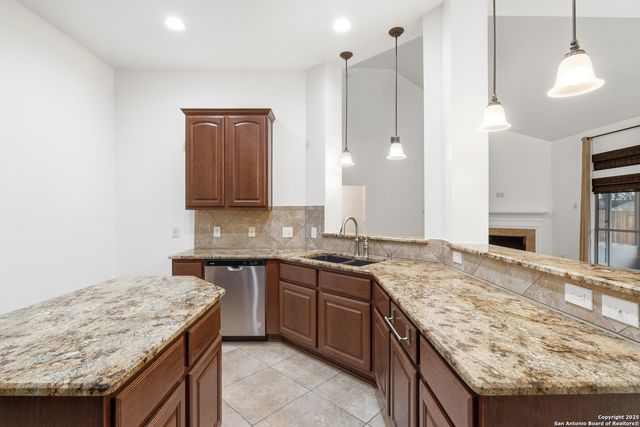 3009 Prairie, Seguin, TX 78155