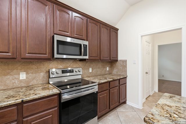 3009 Prairie, Seguin, TX 78155