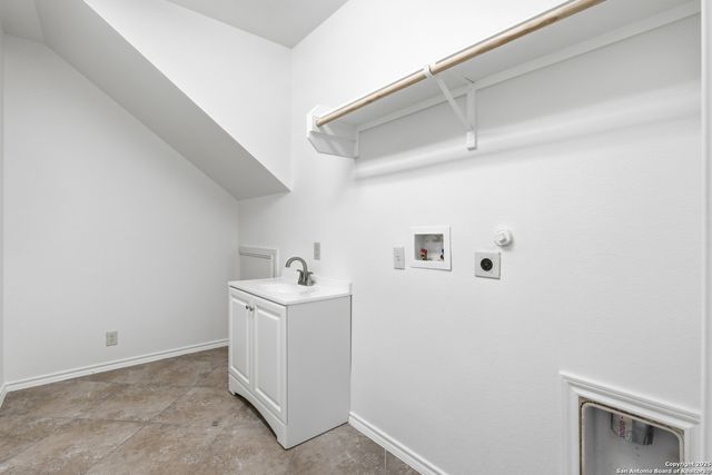 3009 Prairie, Seguin, TX 78155