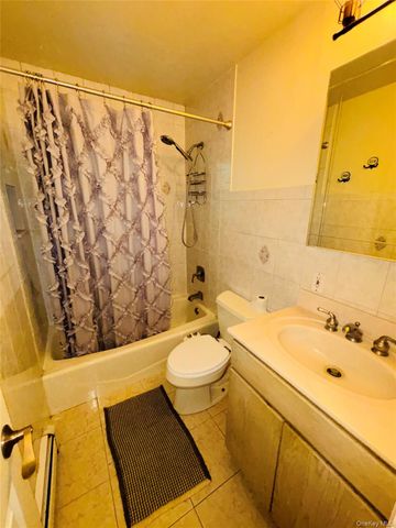 3 Altamont Avenue, Sea Cliff, NY 11579
