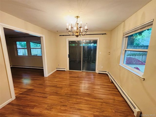 3 Altamont Avenue, Sea Cliff, NY 11579