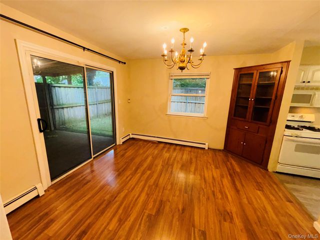 3 Altamont Avenue, Sea Cliff, NY 11579