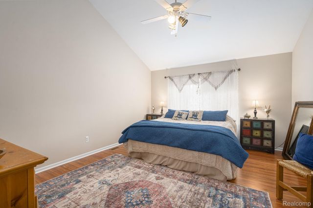 185 Columbia Drive, South Lyon, MI 48178