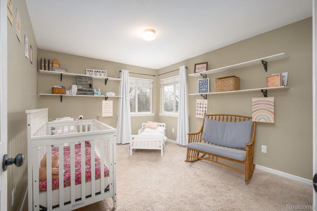 185 Columbia Drive, South Lyon, MI 48178