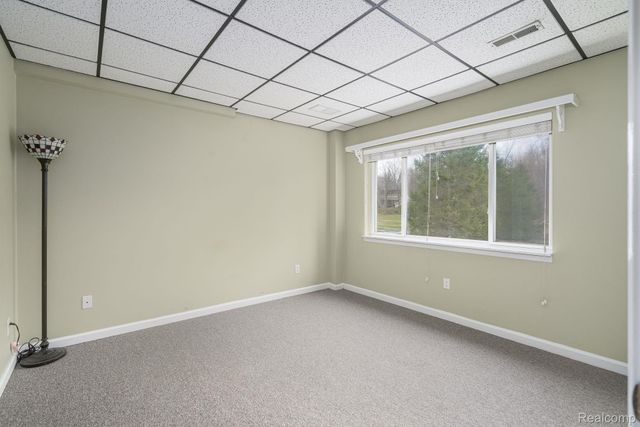 185 Columbia Drive, South Lyon, MI 48178