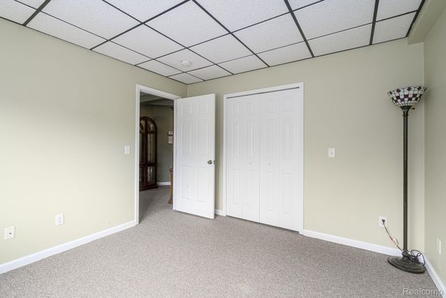 185 Columbia Drive, South Lyon, MI 48178