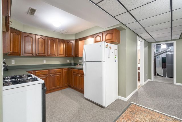 185 Columbia Drive, South Lyon, MI 48178