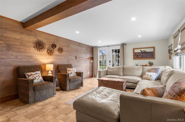 117 Union Avenue, Islip, NY 11751