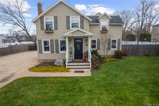 117 Union Avenue, Islip, NY 11751