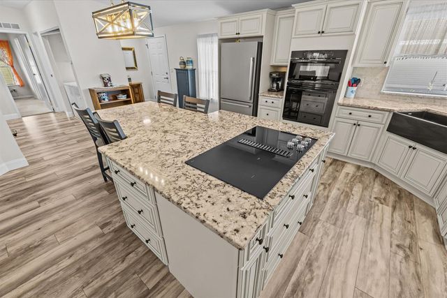 3713 Pendula Circle, Port St. Lucie, FL 34952