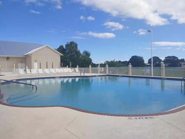 3713 Pendula Circle, Port St. Lucie, FL 34952
