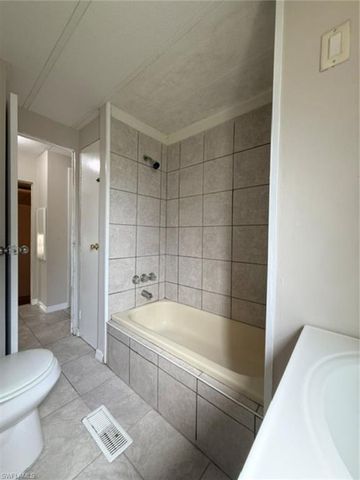 316 W Buell DR, Fort Myers, FL 33905