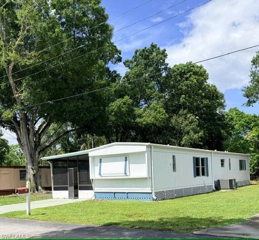 316 W Buell DR, Fort Myers, FL 33905