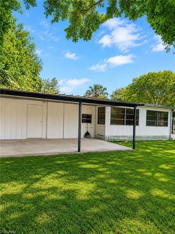 316 W Buell DR, Fort Myers, FL 33905