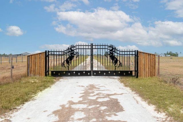 14461 SE 80TH STREET, Morriston, FL 32668