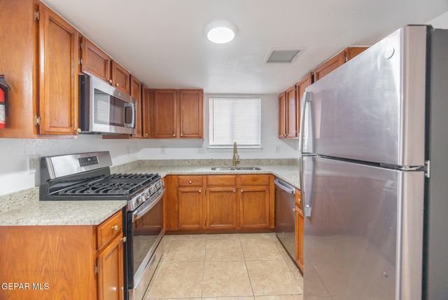 12036 Willowmist Avenue, El Paso, TX 79936