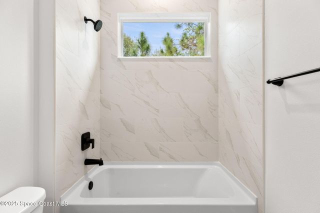 1291 Tacoma Street SE, Palm Bay, FL 32909