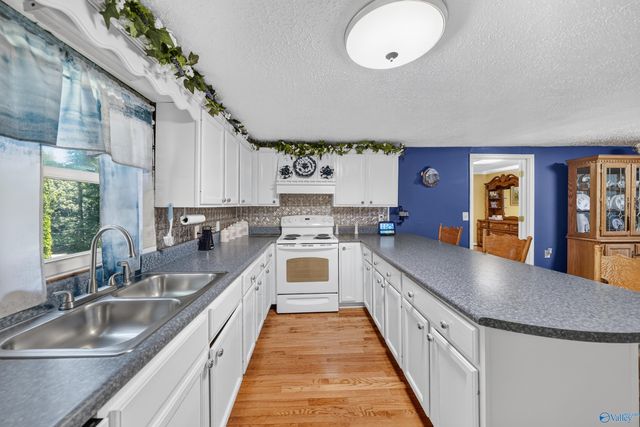 19560 US Highway 31, Vinemont, AL 35179