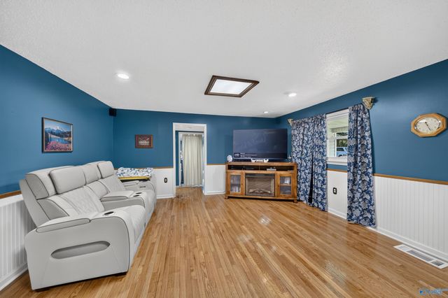 19560 US Highway 31, Vinemont, AL 35179
