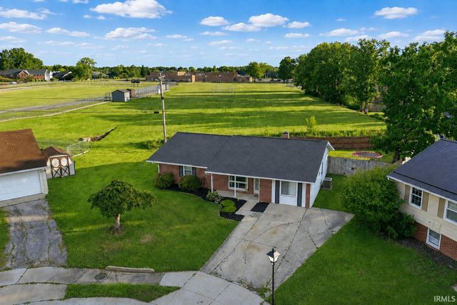 6929 Plumtree Court, Fort Wayne, IN 46825