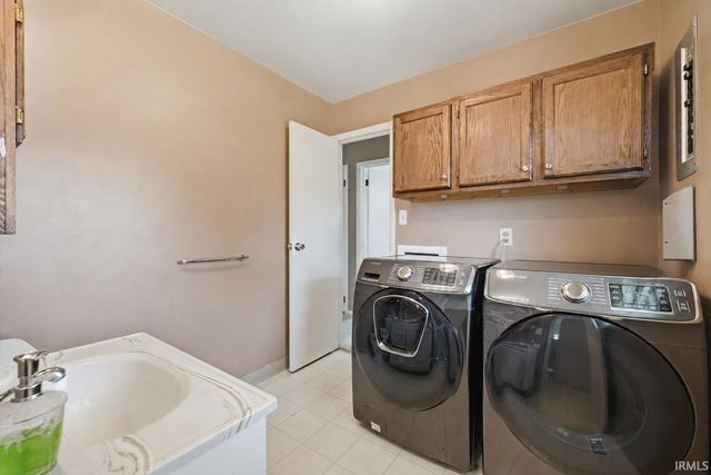 6929 Plumtree Court, Fort Wayne, IN 46825