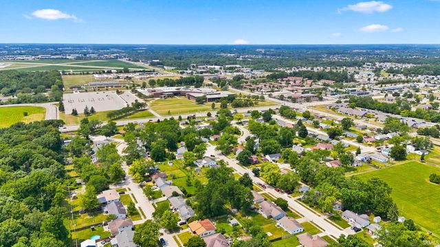 6929 Plumtree Court, Fort Wayne, IN 46825
