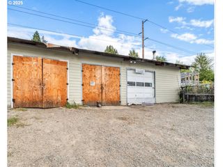 lot next to 1590 Ivy, Junction City, OR 97448