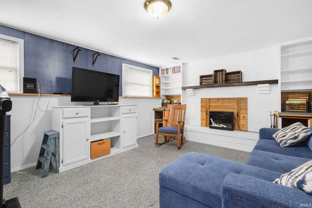 1518 Hass Drive, South Bend, IN 46635