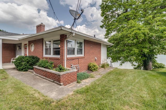 2851 Kistler Road, Emmett Twp, MI 49014