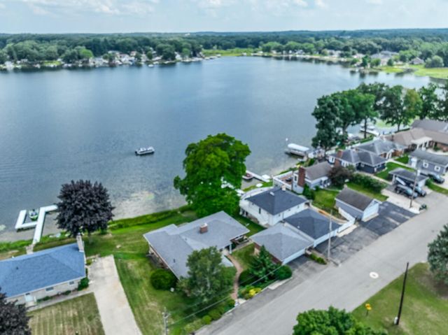 2851 Kistler Road, Emmett Twp, MI 49014